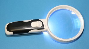 magnifine glass 3